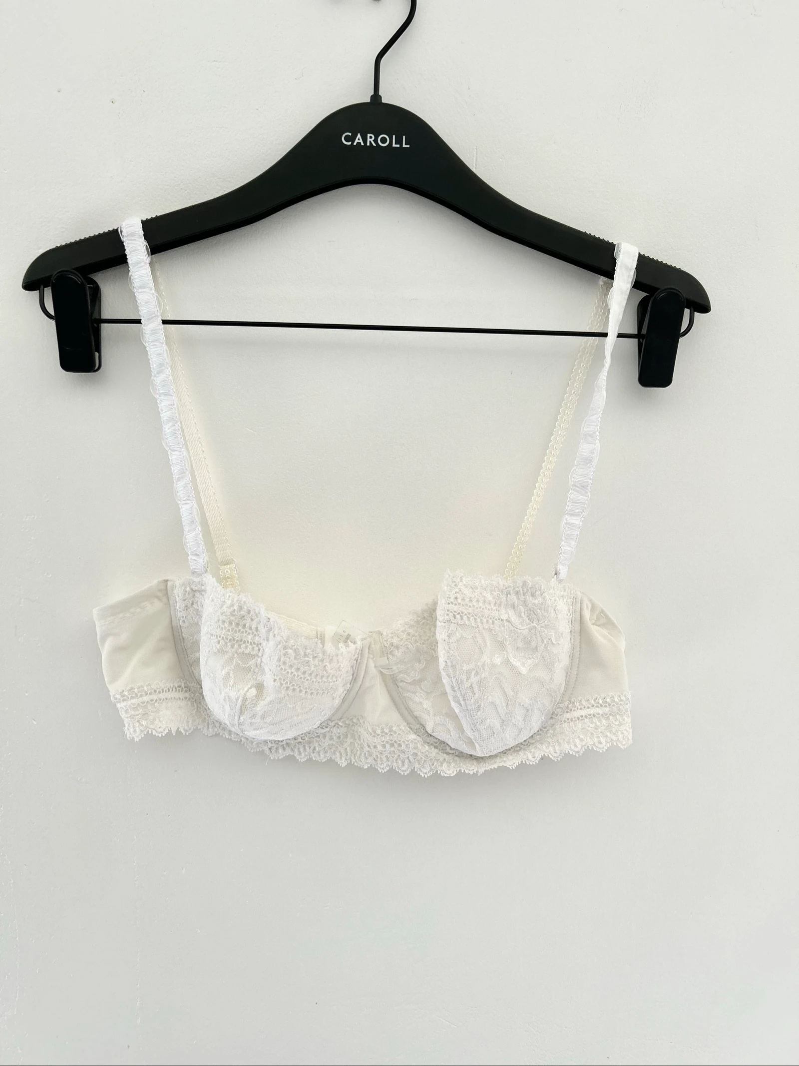 Sutiã de balcão cor creme em renda floral alças ajustáveis em poliamida e algodão 95 Aubade – photo 4